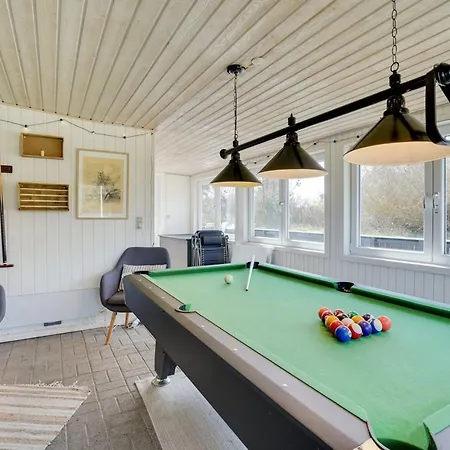 Дом отдыха Styrmer - 1-2km From The Sea By Interhome *